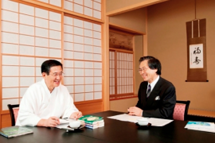 新春対談 鎮座百年に向けて「永遠の杜」づくりを