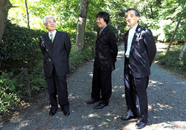 座談会 鎮座百年に向けて「杜は人とつながっている」