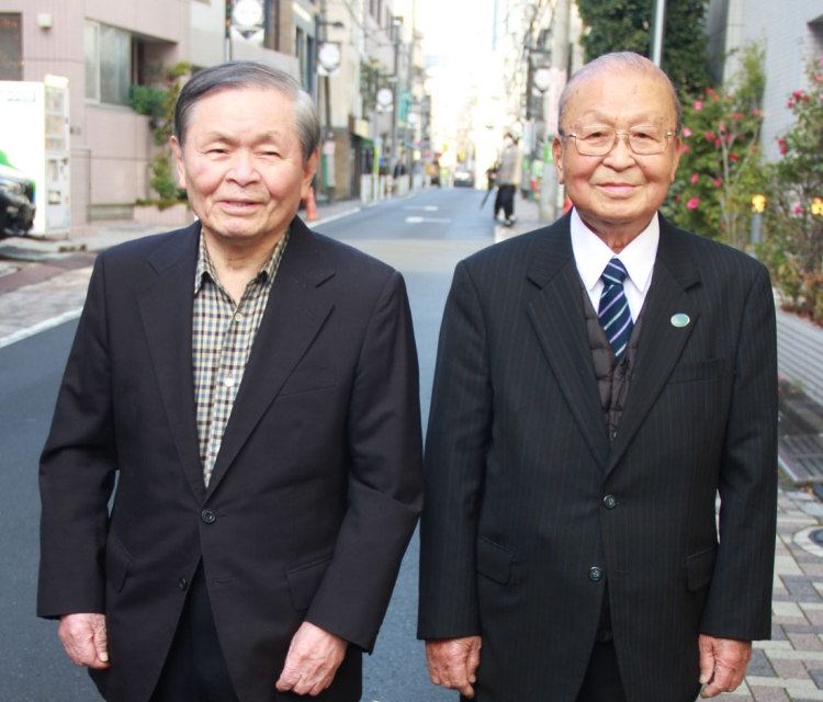 ・ 明治神宮と私 鈴木銀三郎(千駄ヶ谷まちづくり協議会代表幹事)、山本昭(千駄ヶ谷地区町会連合会会長)