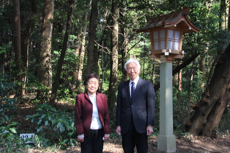 ・ 明治神宮と私 今井貞子(渋谷区初台地区町会連合会会長)、光山和德(代々木防犯協会会長)