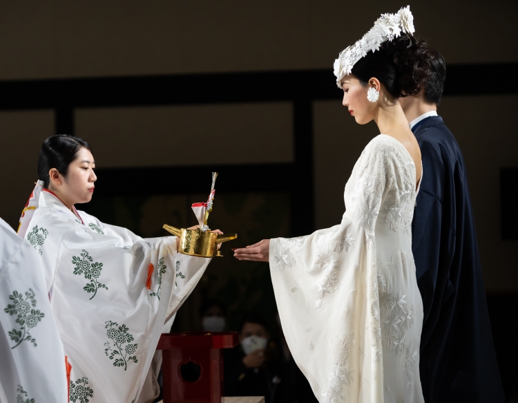 ・神前結婚式の再興を目指して 桂由美(ブライダルファッションデザイナー)