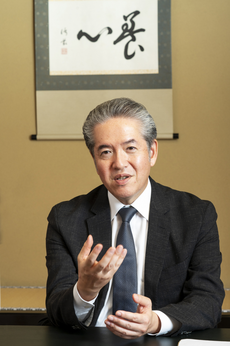 ・明治神宮と私　千 宗左（表千家 家元）